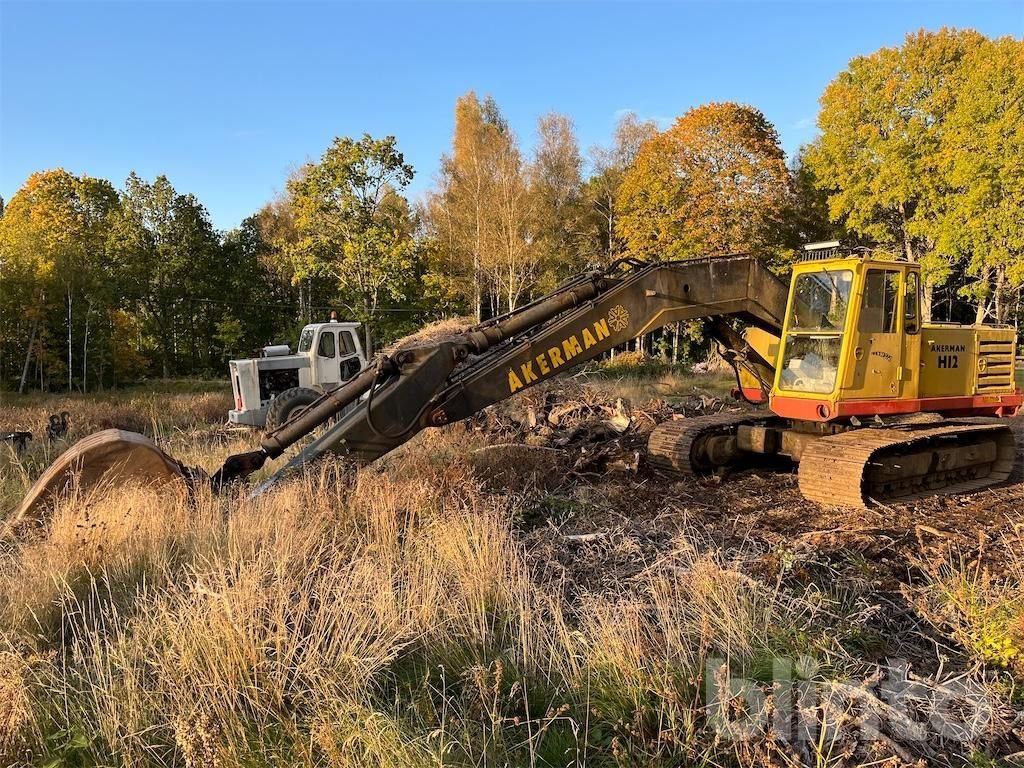 Bandgrävare Åkerman H12