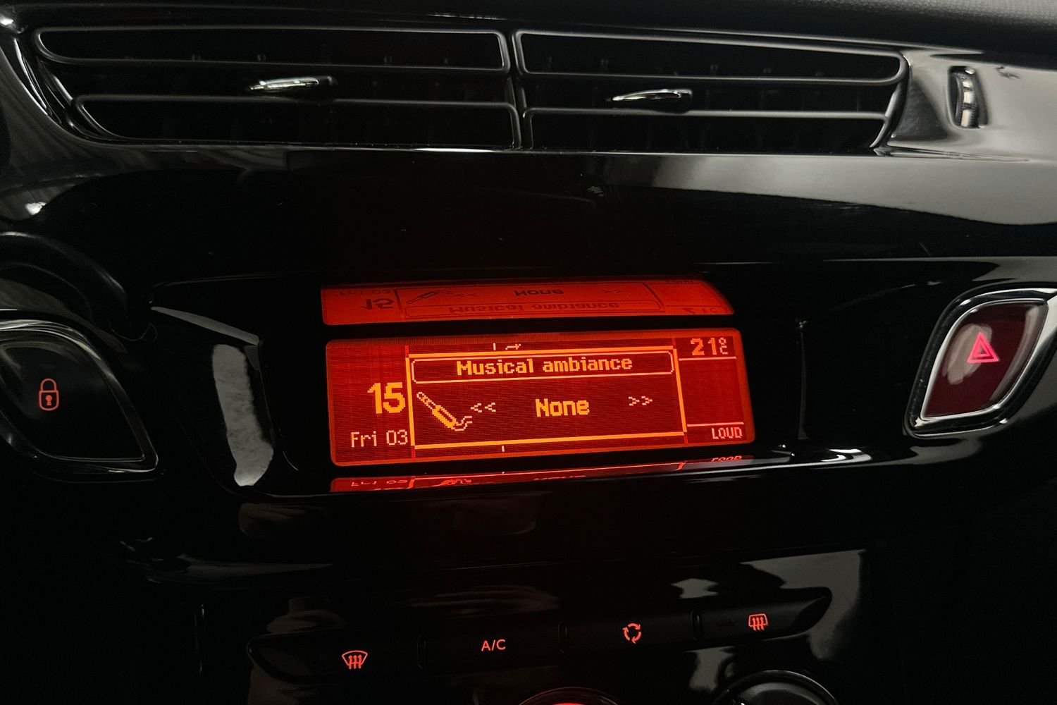 DS 3 1.2 VTi Manual, 82hp, 2016