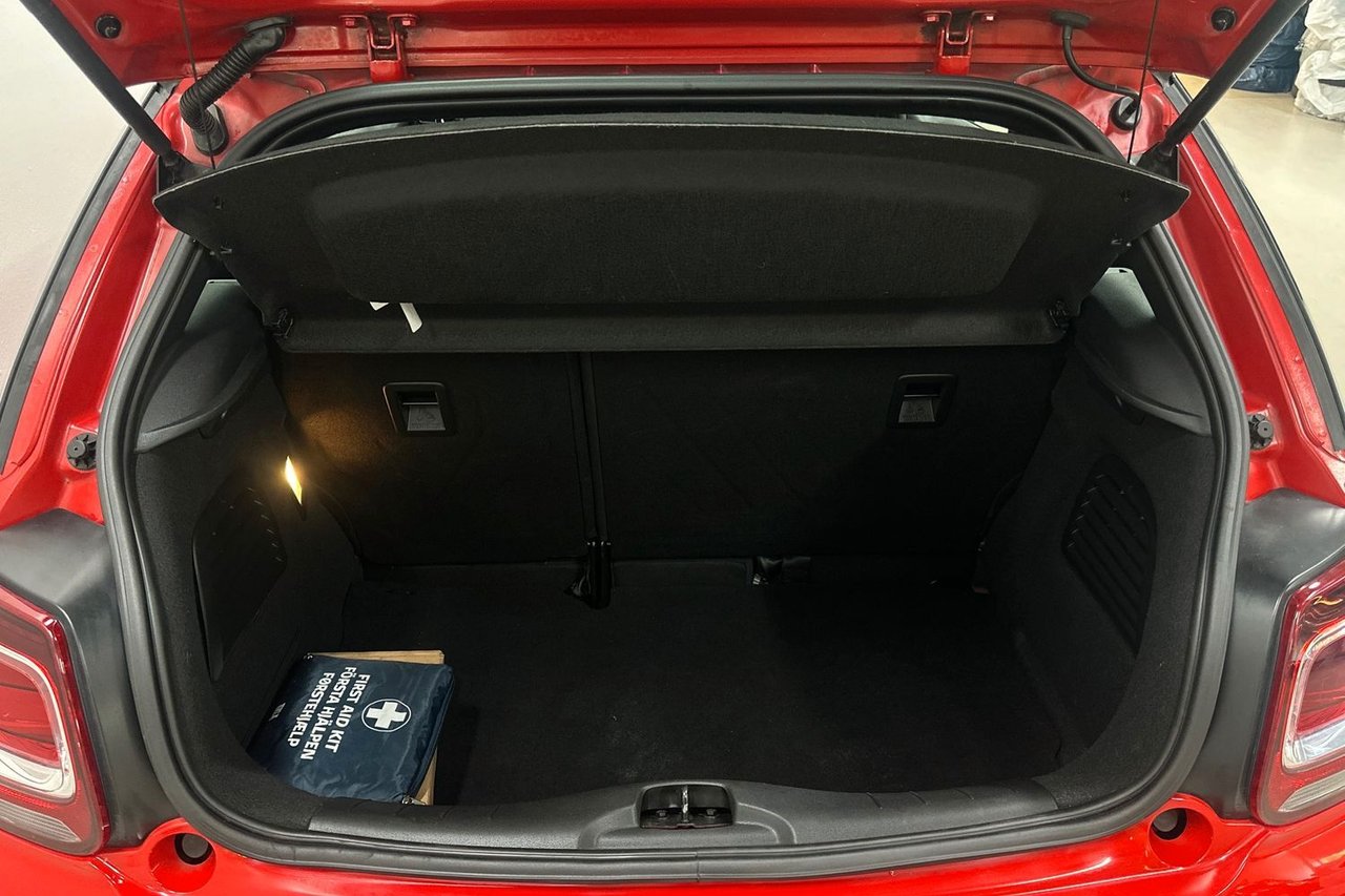 DS 3 1.2 VTi Manual, 82hp, 2016