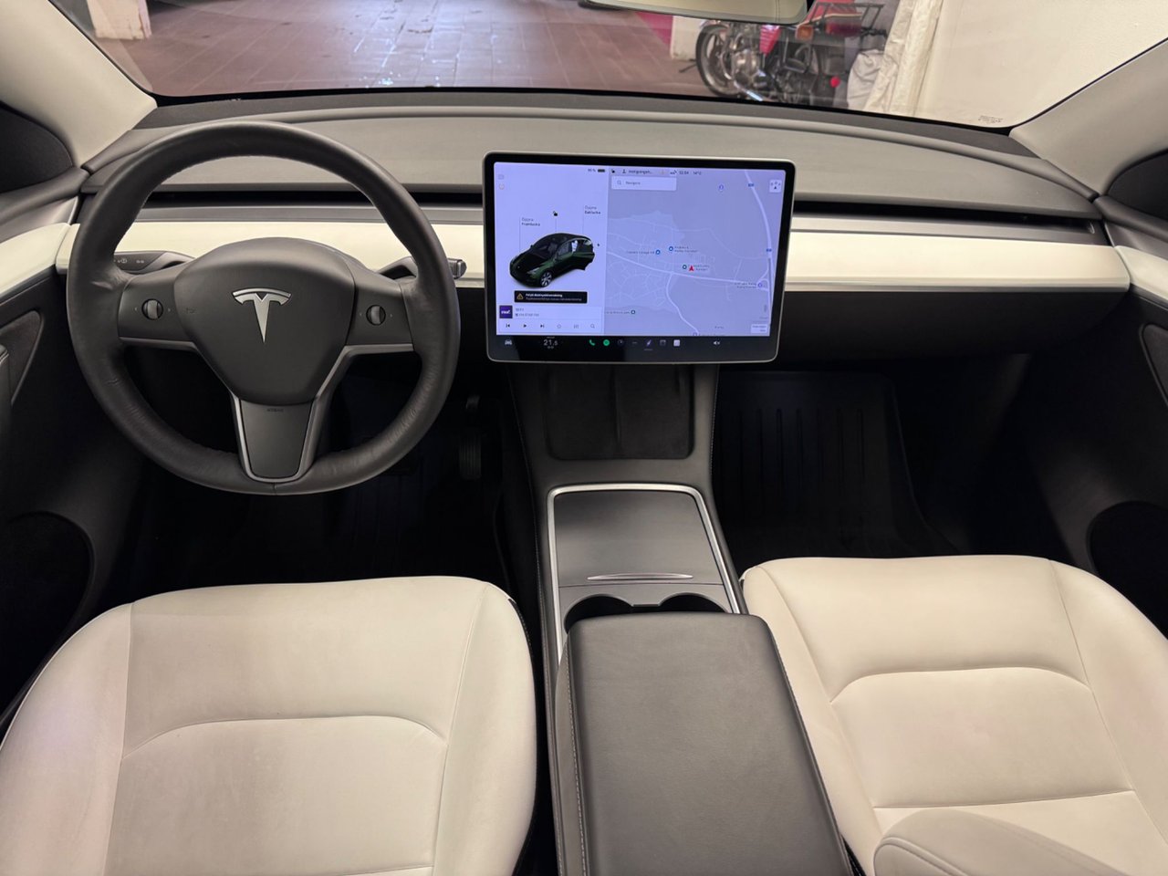 Tesla Model Y Long Range AWD, 514ps, 2021