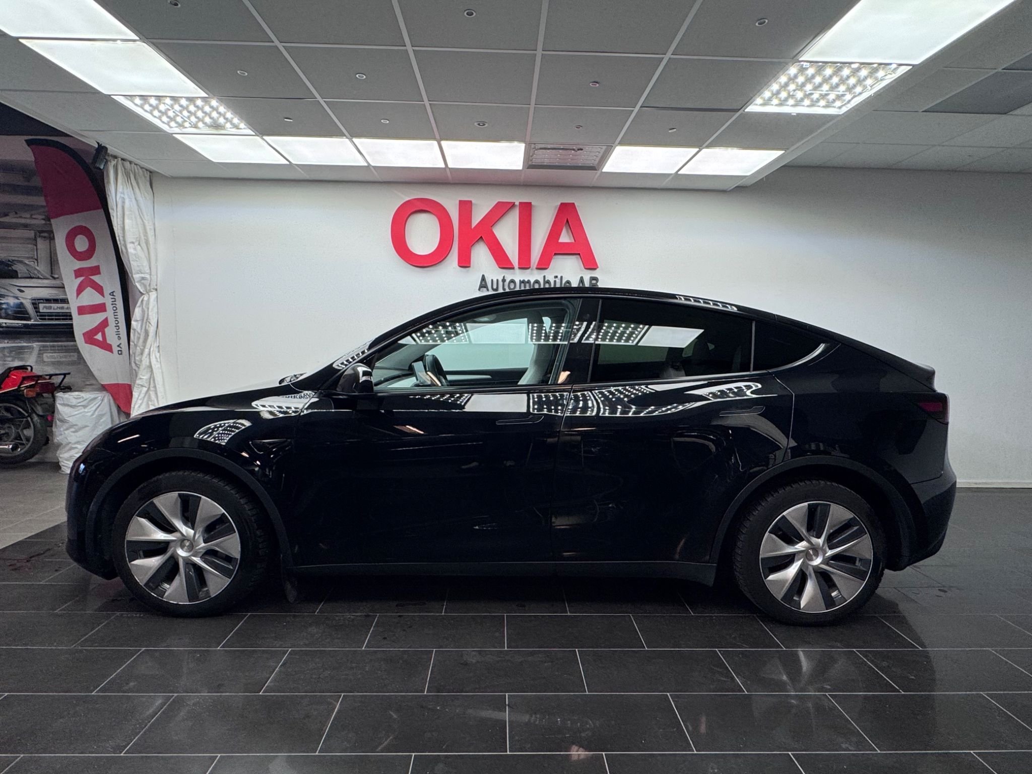 Tesla Model Y Long Range AWD, 514ps, 2021