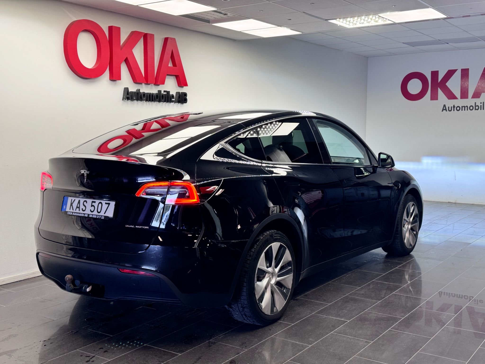 Tesla Model Y Long Range AWD, 514ps, 2021