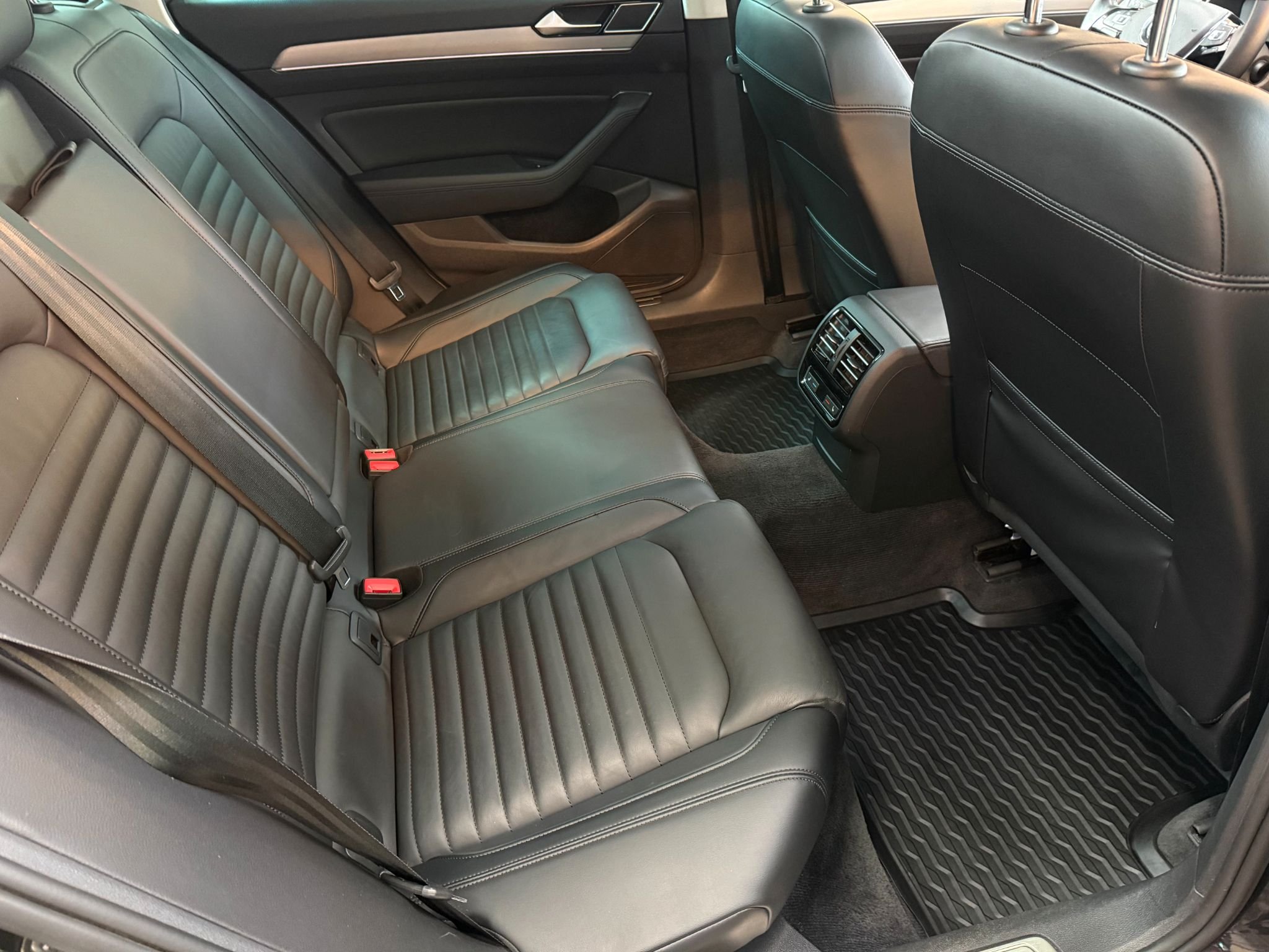 Volkswagen Passat Variant 2.0 TDI DPF SCR 4Motion DSG Sequential, 190hp, 2018