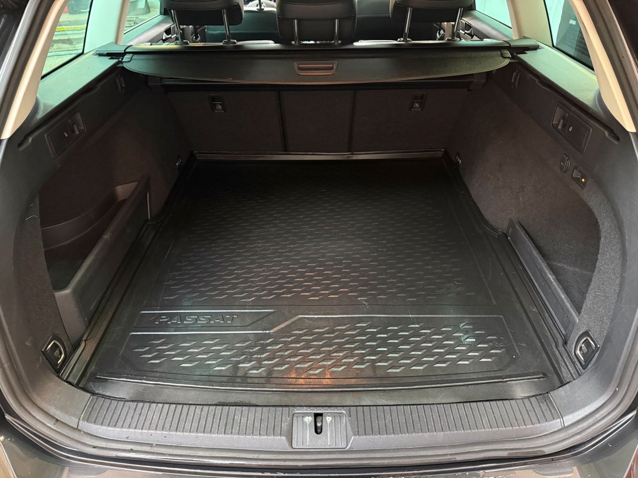 Volkswagen Passat Variant 2.0 TDI DPF SCR 4Motion DSG Sequential, 190hp, 2018