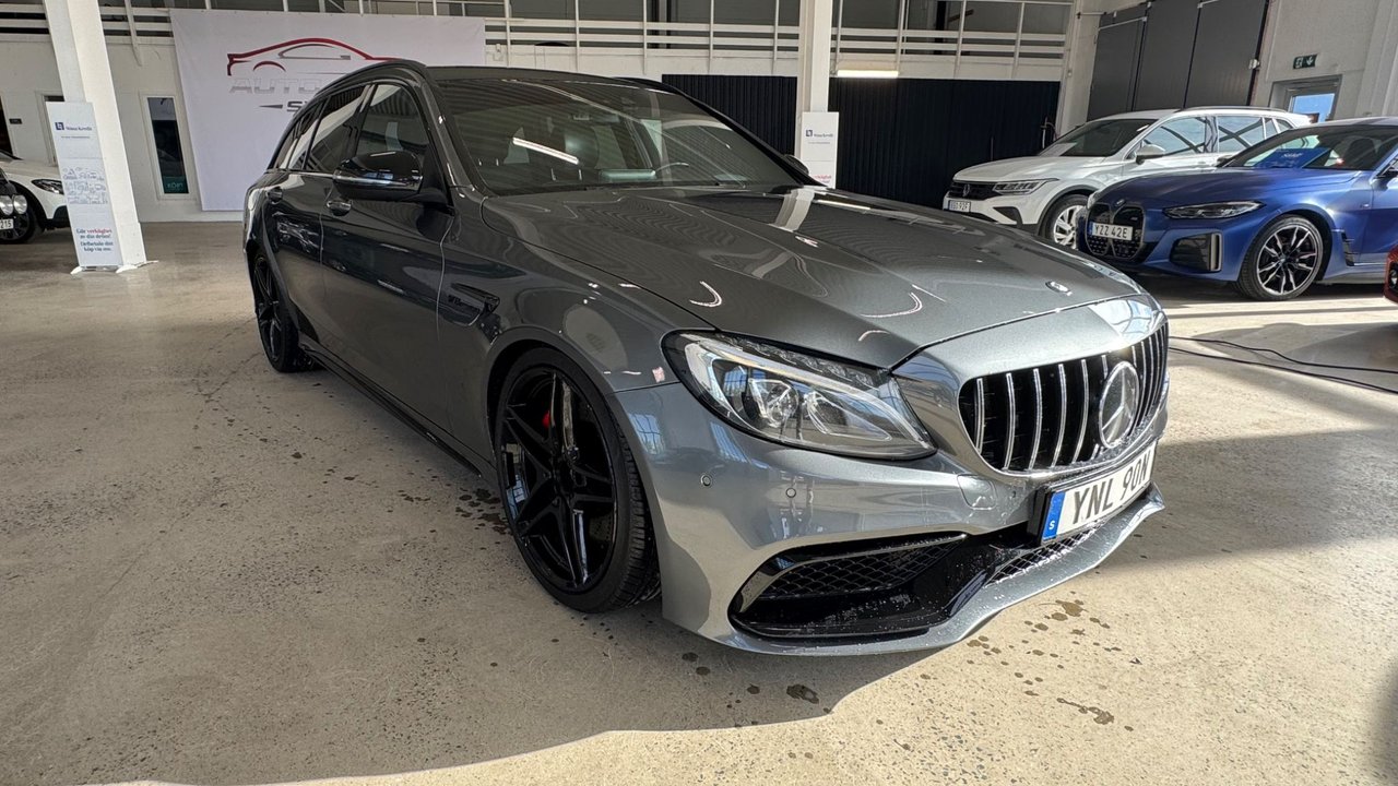Mercedes-Benz AMG C 63 T AMG ...