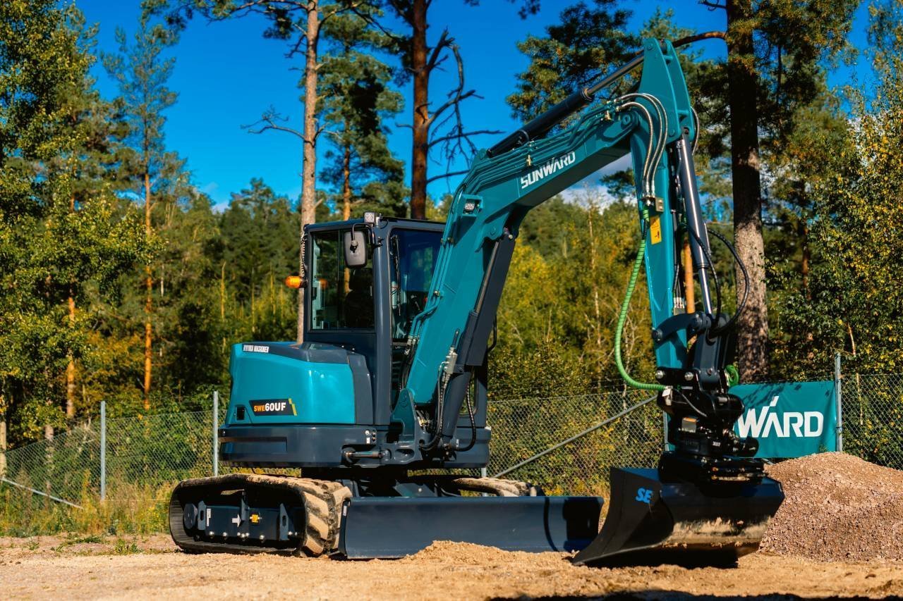 NY! Sunward SWE60UF Grävmaski...