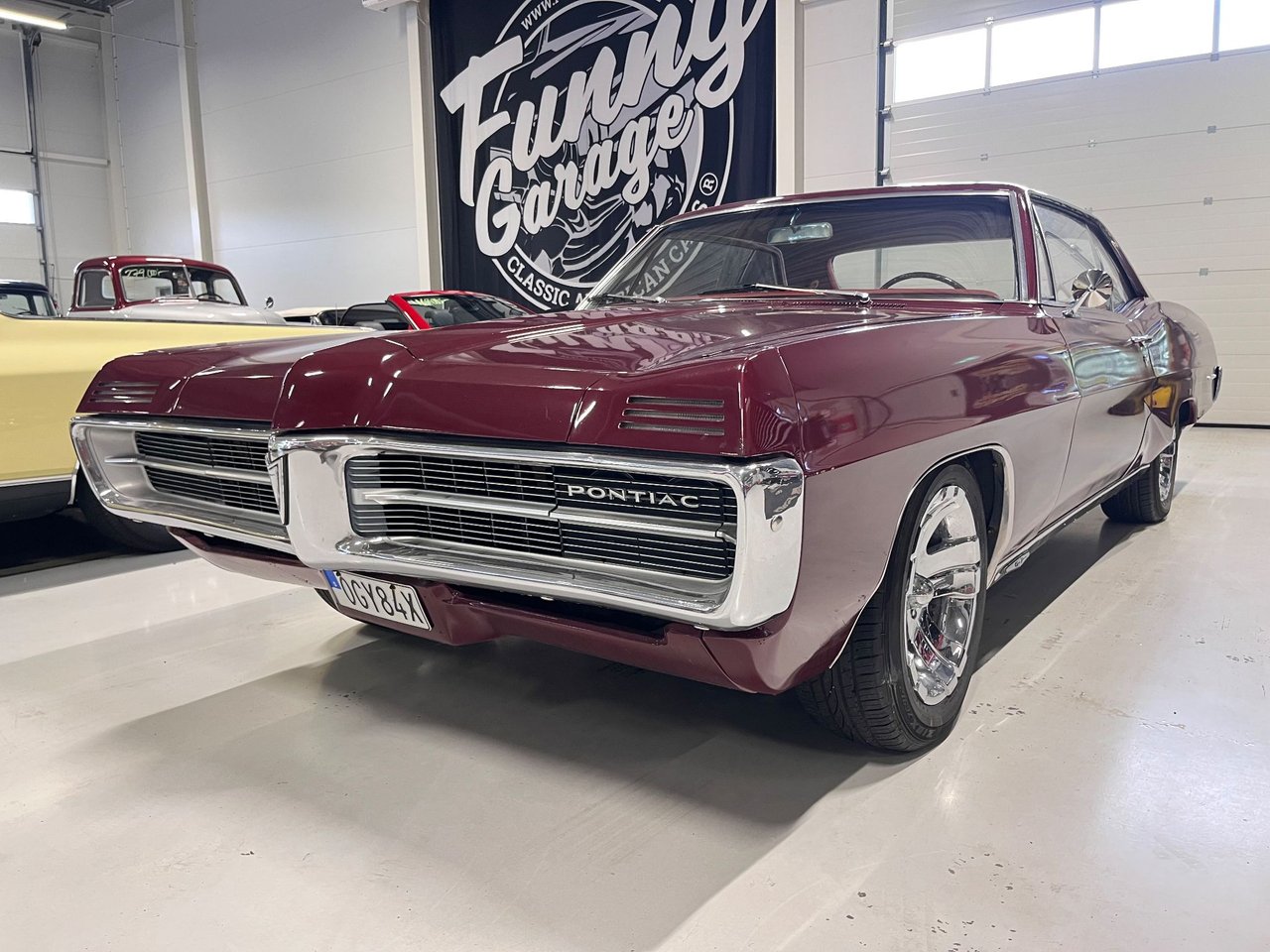 Pontiac Parisienne 1967 Coupé...