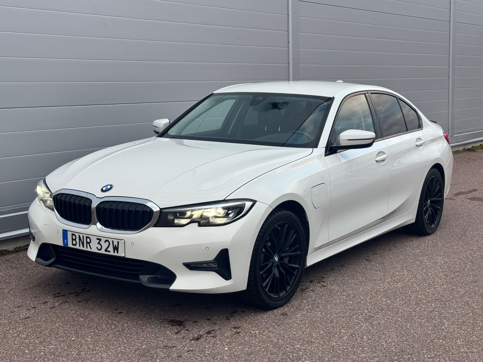 BMW 330e Sedan Steptronic, 292hk, 2020