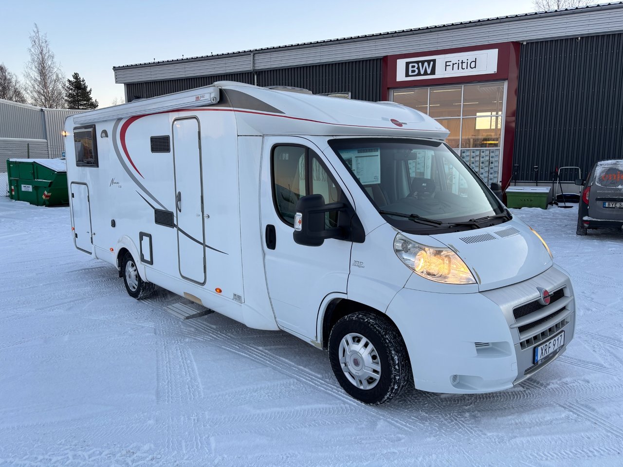 Bürstner Nexxo T 728 - B-kort...