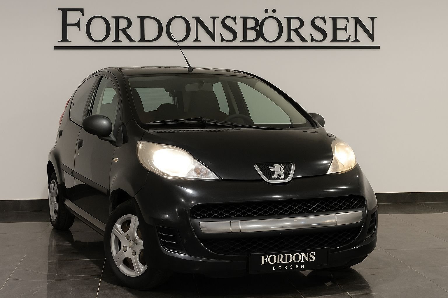 Peugeot 107 5-dørs 1.0 Manuell, 5-trinn, 68hk, 2008