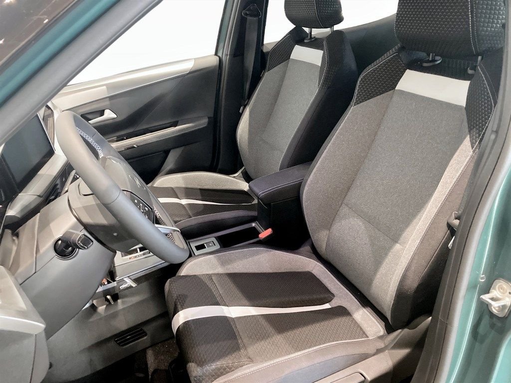 Opel Frontera Hybrid 136 eDCT, 136hk, 2025