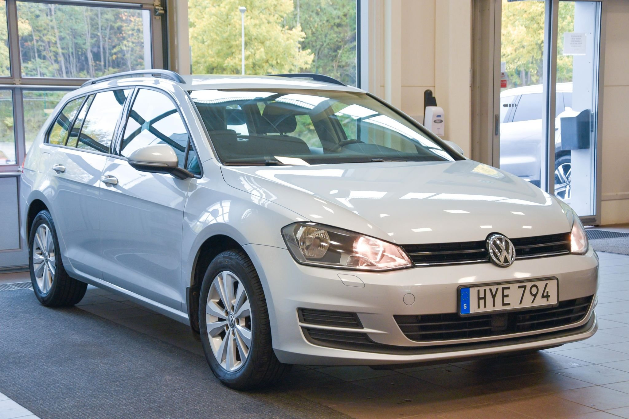 Volkswagen Golf Variant 1.6 TDI DPF BMT Manual, 110hp, 2016