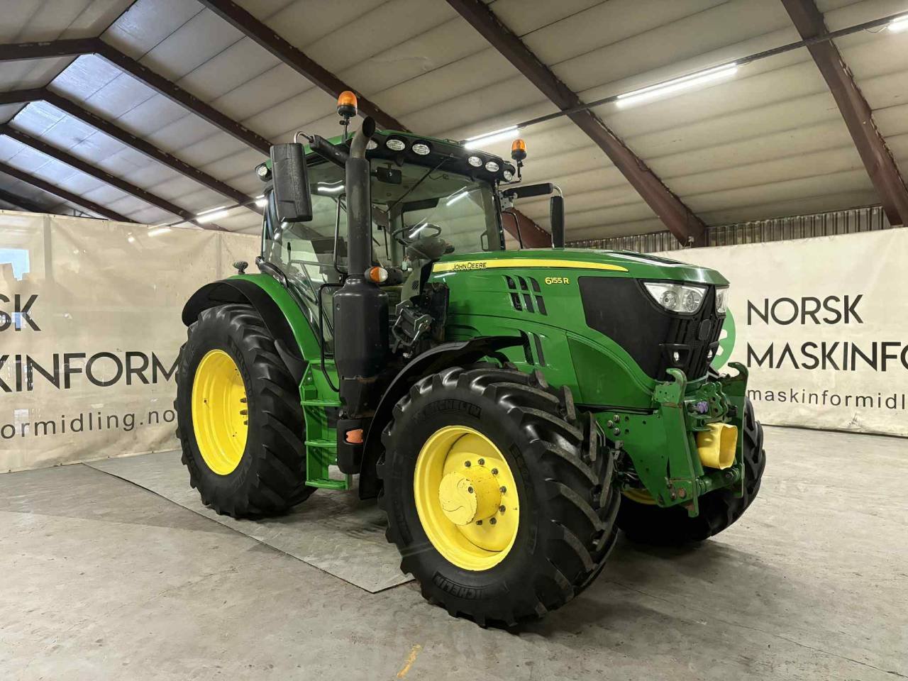 John Deere 6155R