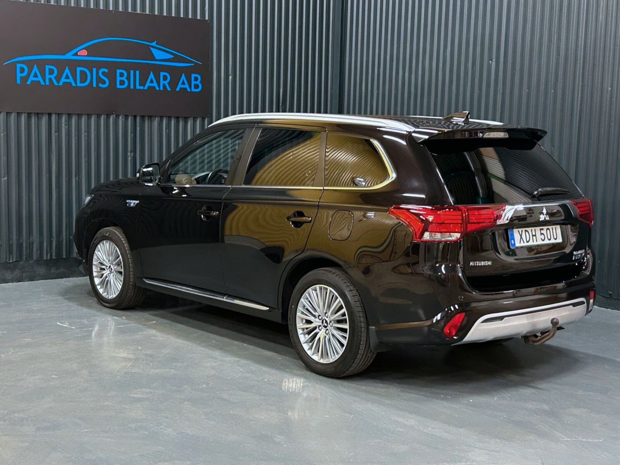 Mitsubishi Outlander PHEV CVT, 224hp, 2019