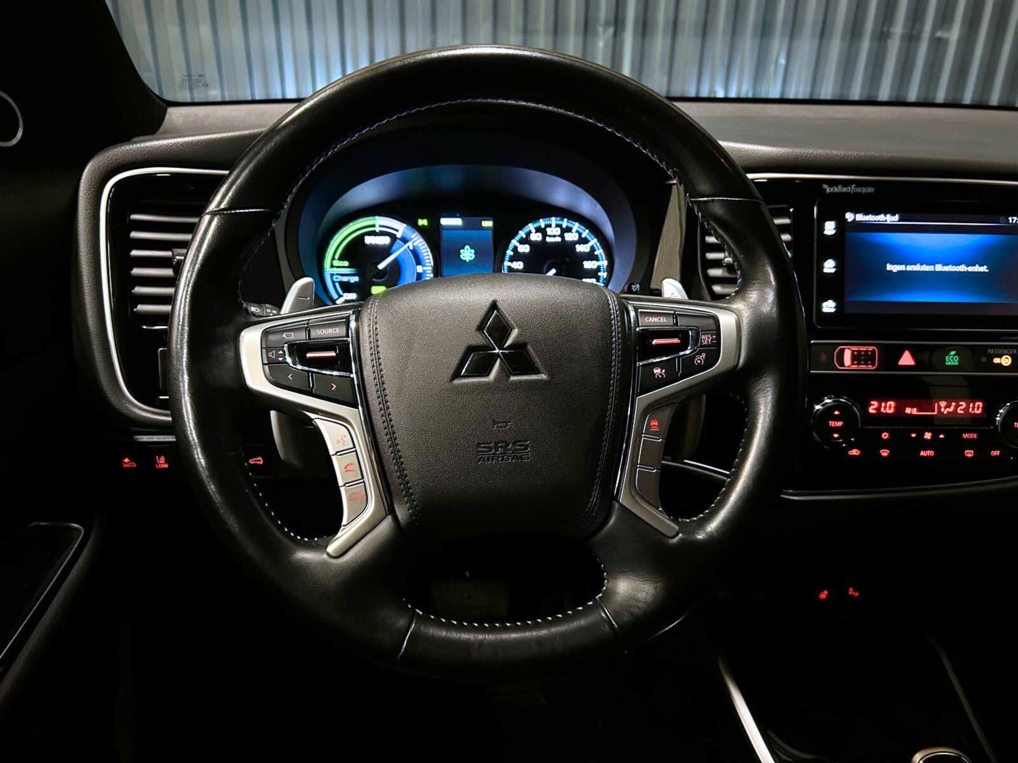 Mitsubishi Outlander PHEV CVT, 224hp, 2019