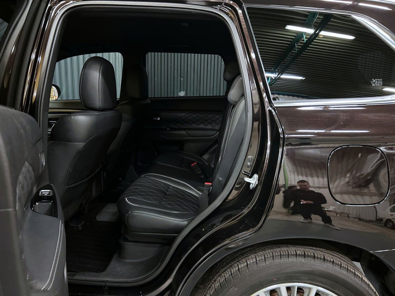 Mitsubishi Outlander PHEV CVT, 224hp, 2019