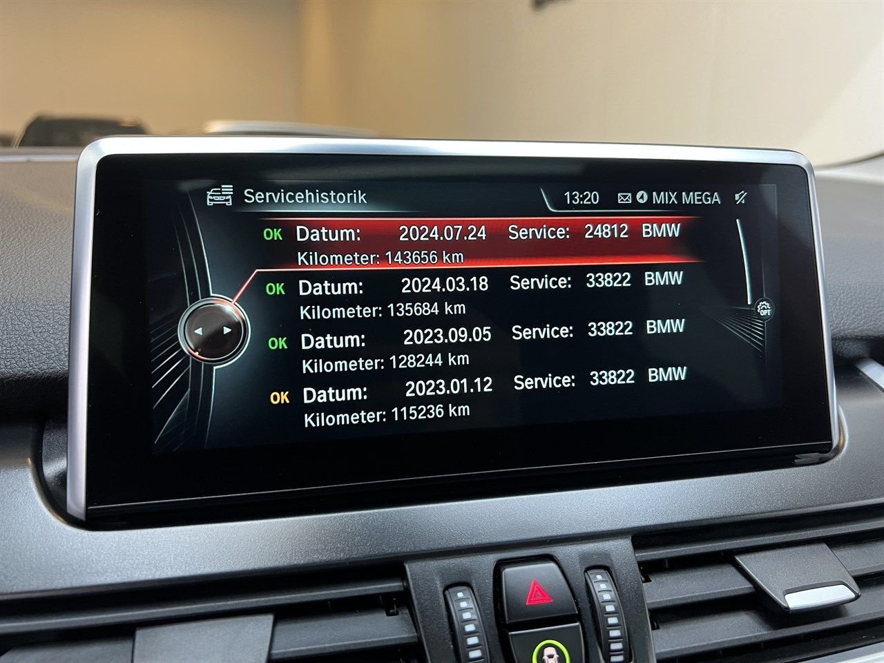 BMW 220d xDrive Active Tourer Steptronic, 190hp, 2017