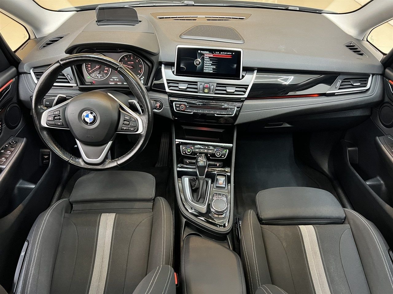 BMW 220d xDrive Active Tourer Steptronic, 190hp, 2017