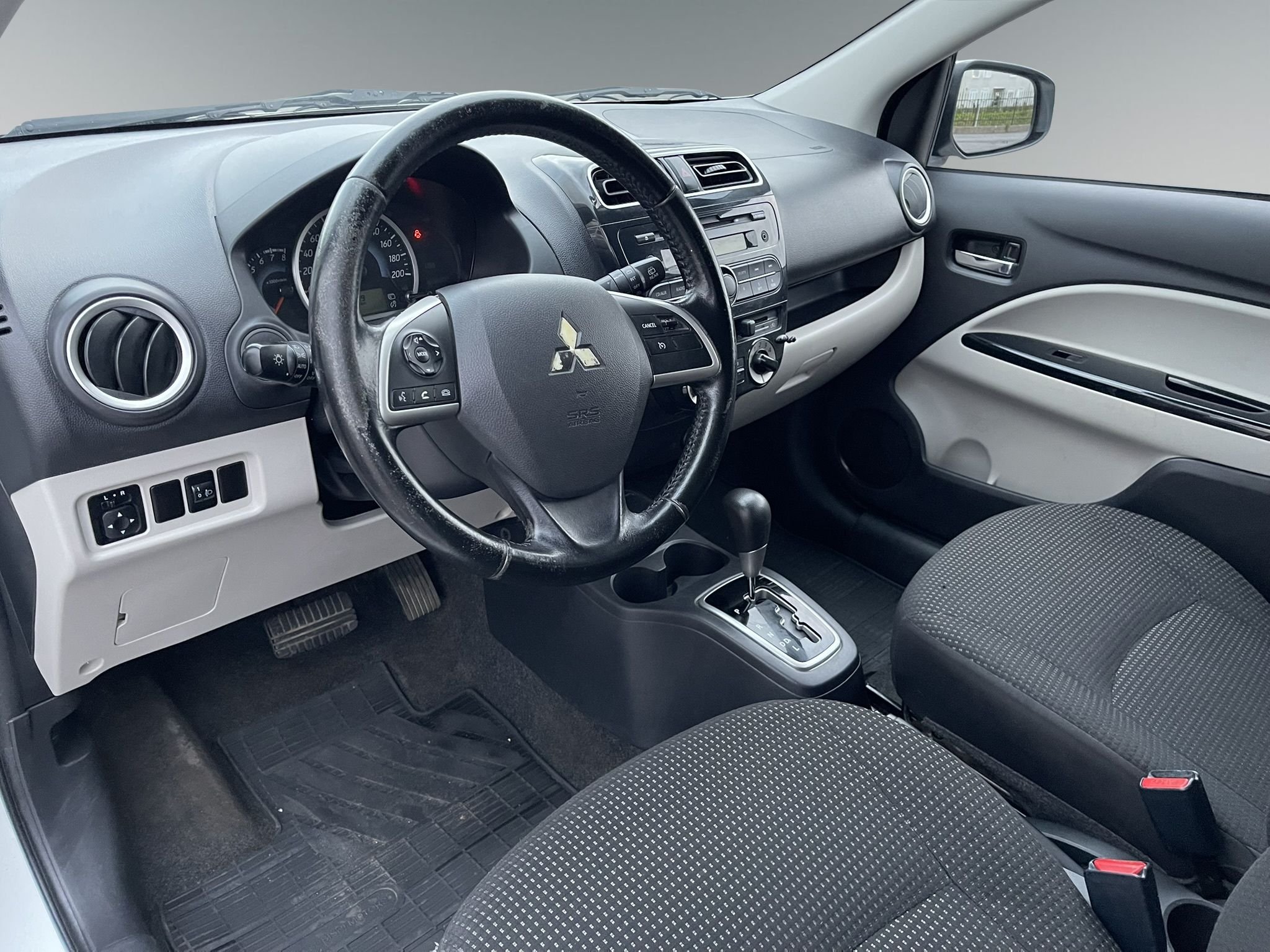 Mitsubishi Space Star 1.2 MIVEC ClearTec INVECS-III CVT, 80hk, 2015