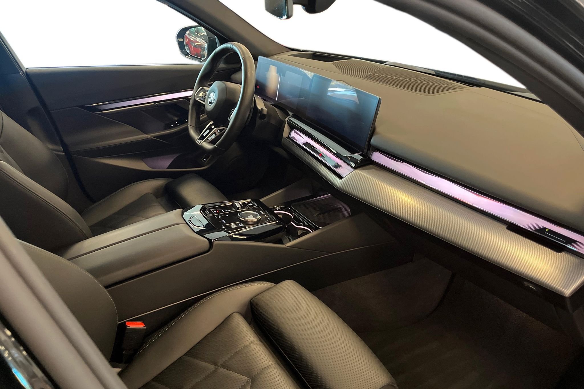 BMW 530e xDrive Steptronic, 8-trinn, 299ps, 2025