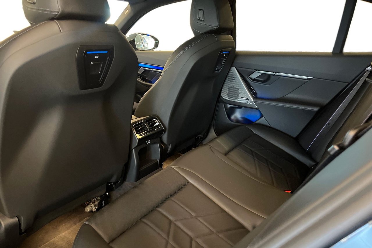 BMW 530e xDrive Steptronic, 8-trinn, 299ps, 2025