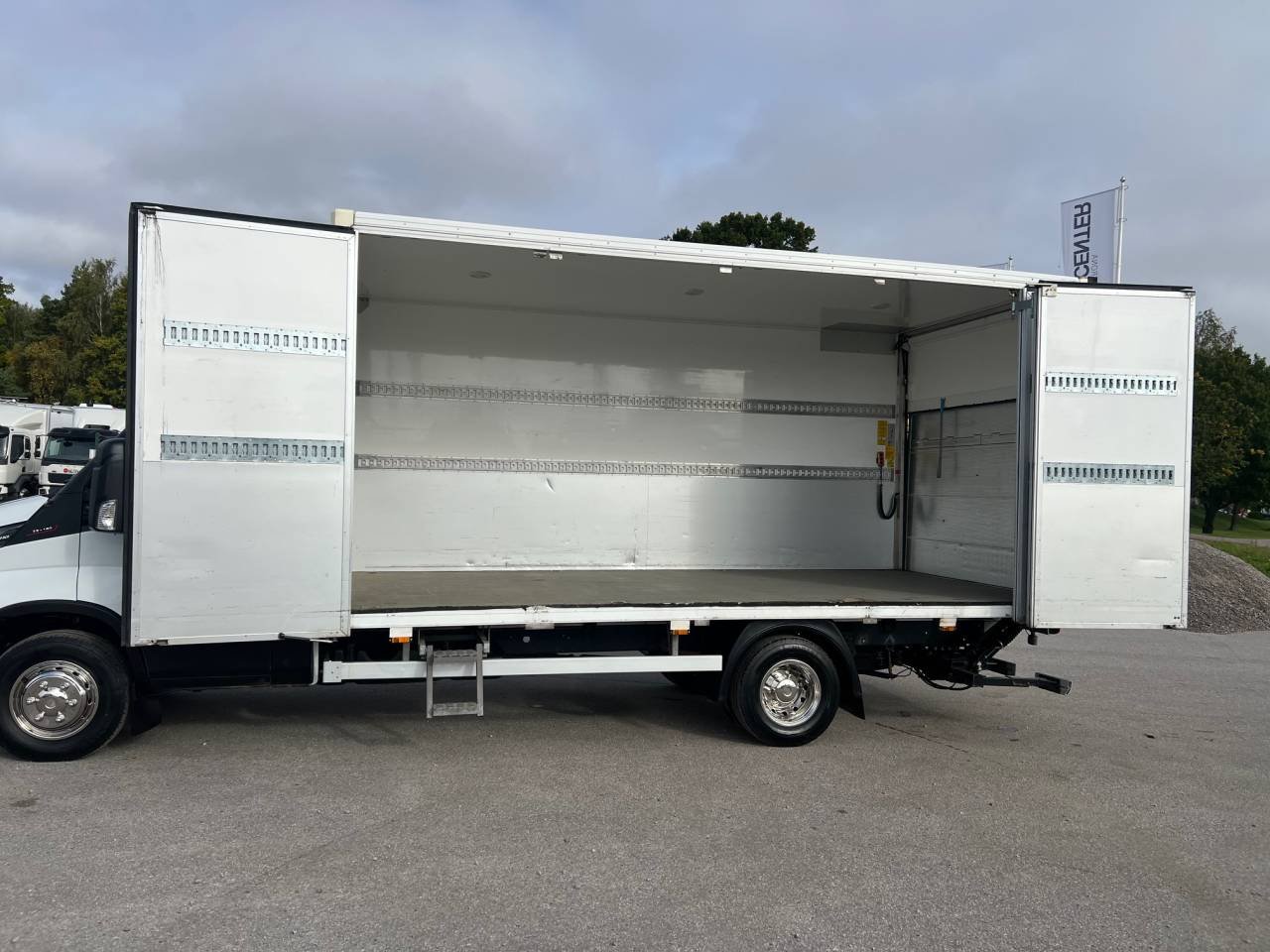 Iveco Daily 72-180 Chassi Cab 3.0 JTD Manuell, 176hk, 2022