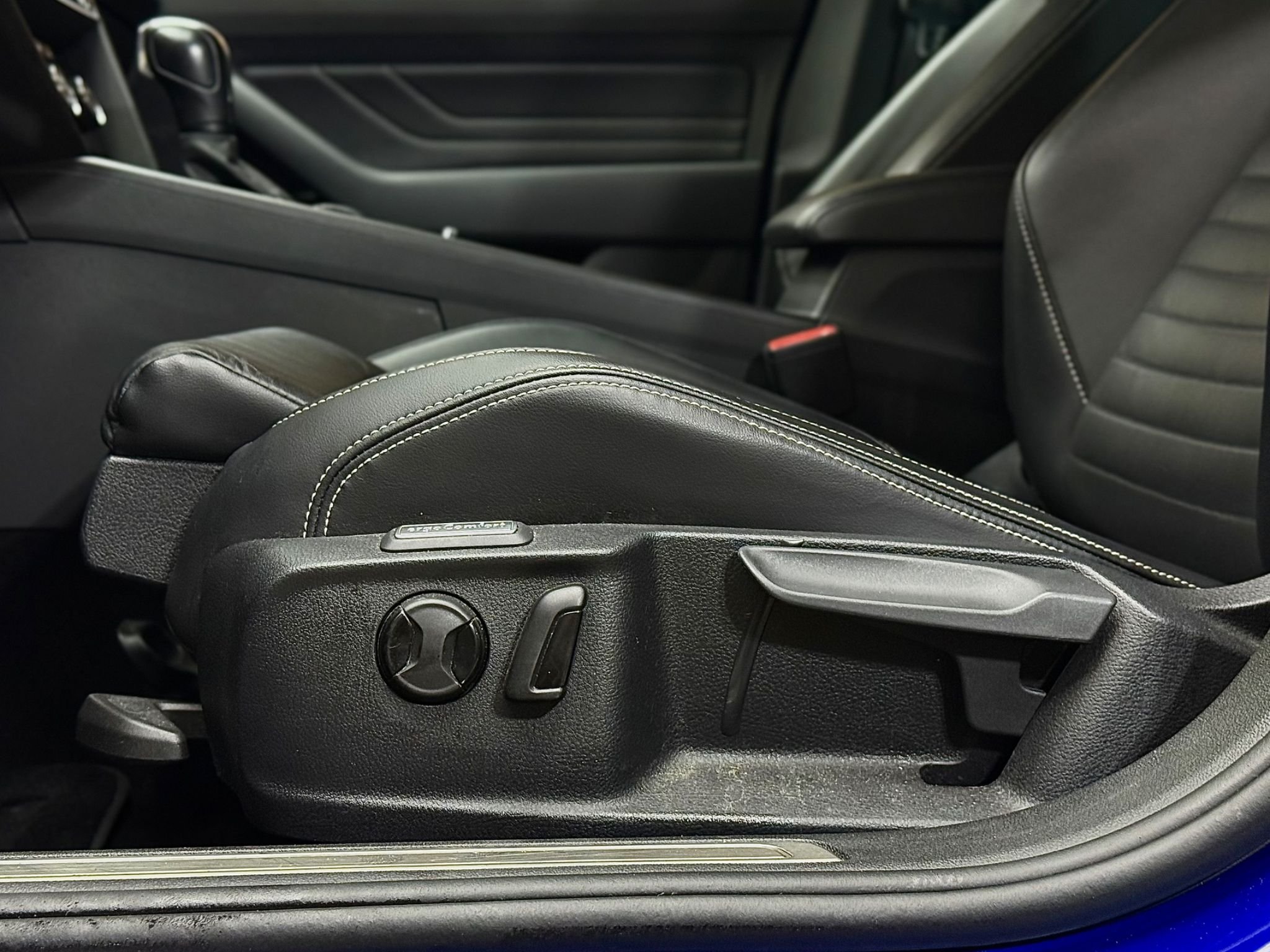 Volkswagen Passat Variant 2.0 TDI DPF SCR 4Motion DSG Sequential, 190hp, 2020