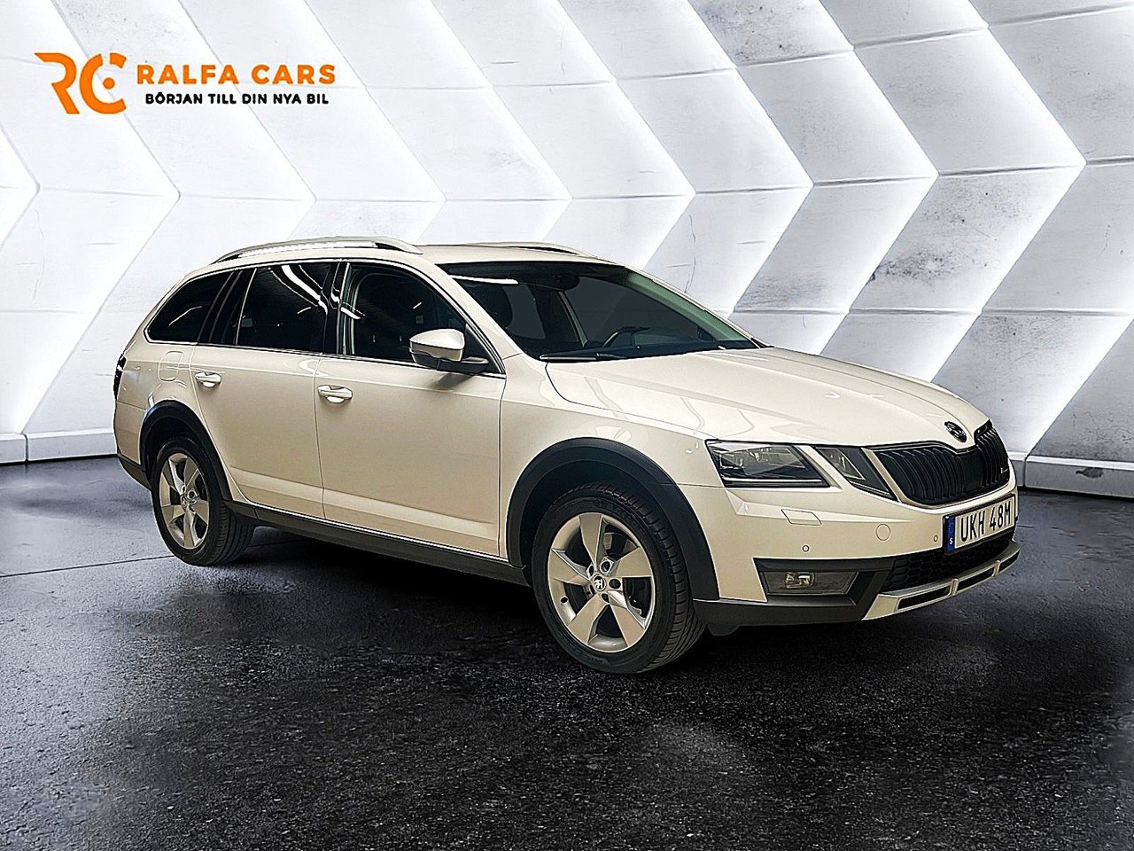 Škoda Octavia Scout 2.0 TDI SCR 4x4 DSG Sequential, 184hp, 2020
