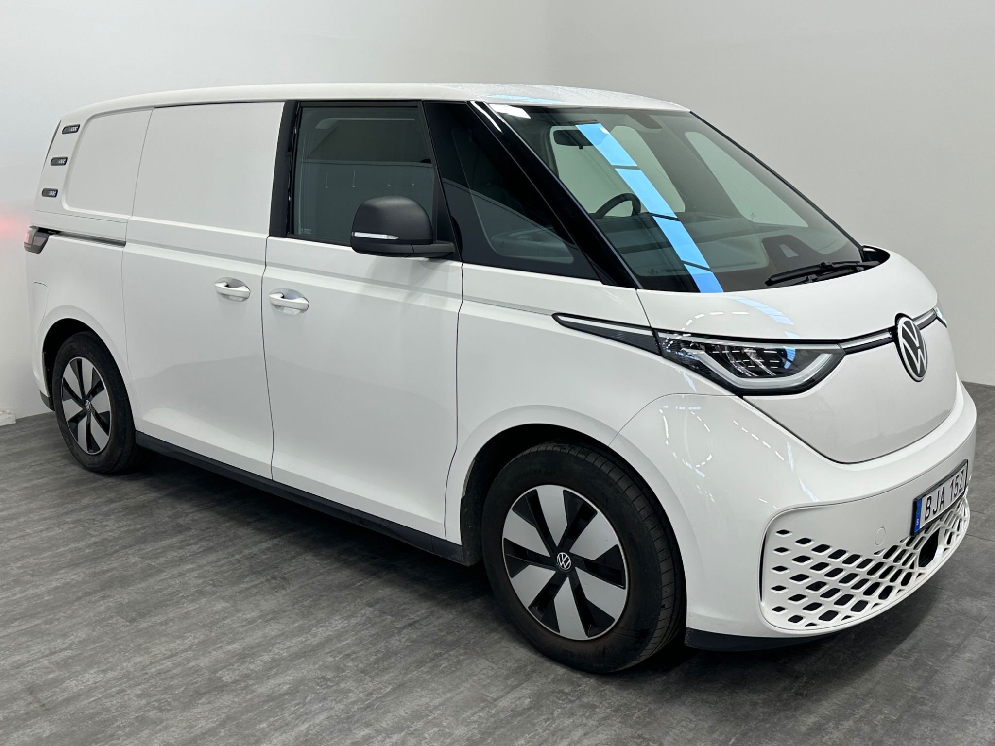 Volkswagen ID. Buzz Cargo 82 kWh, 204hk, 2023