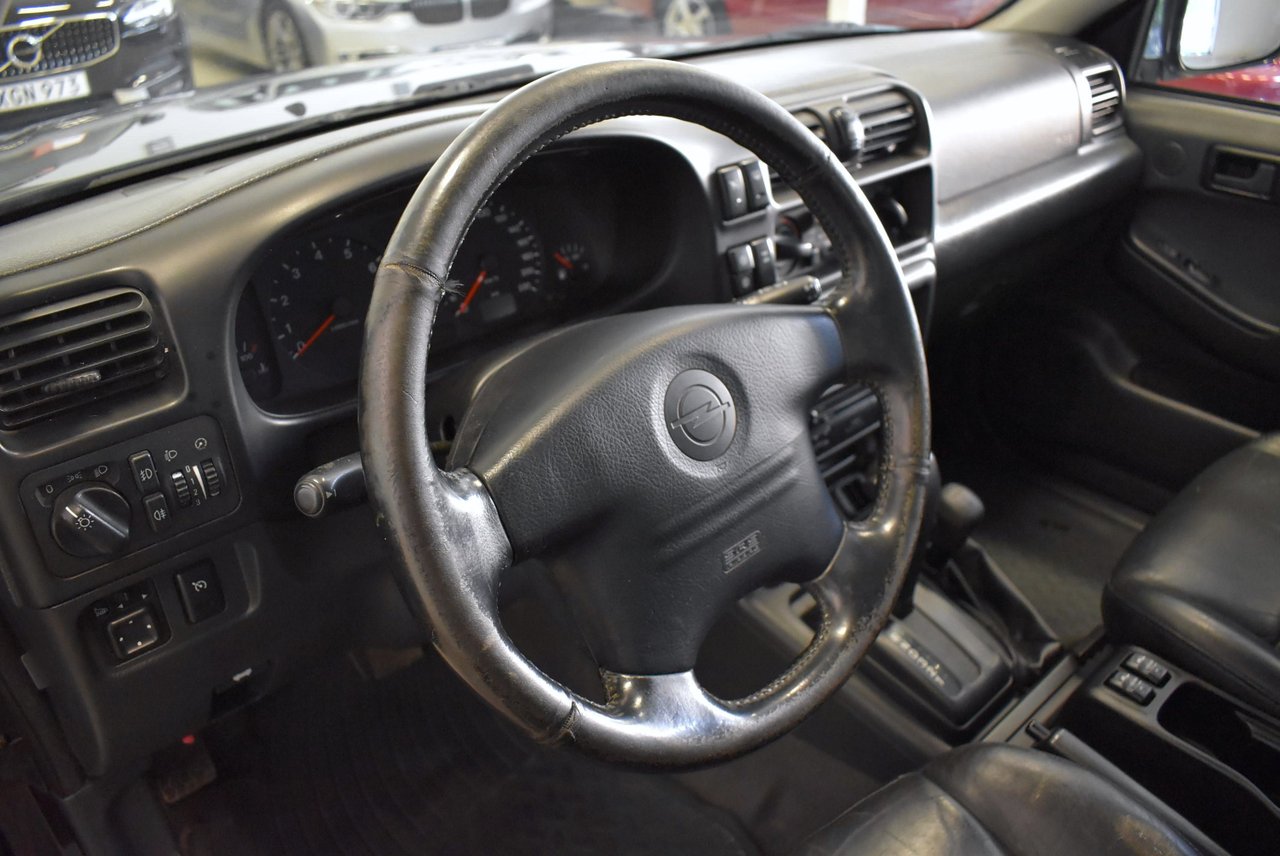 Opel Frontera 3.2 V6 4x4 Automatisk, 205hk, 1999