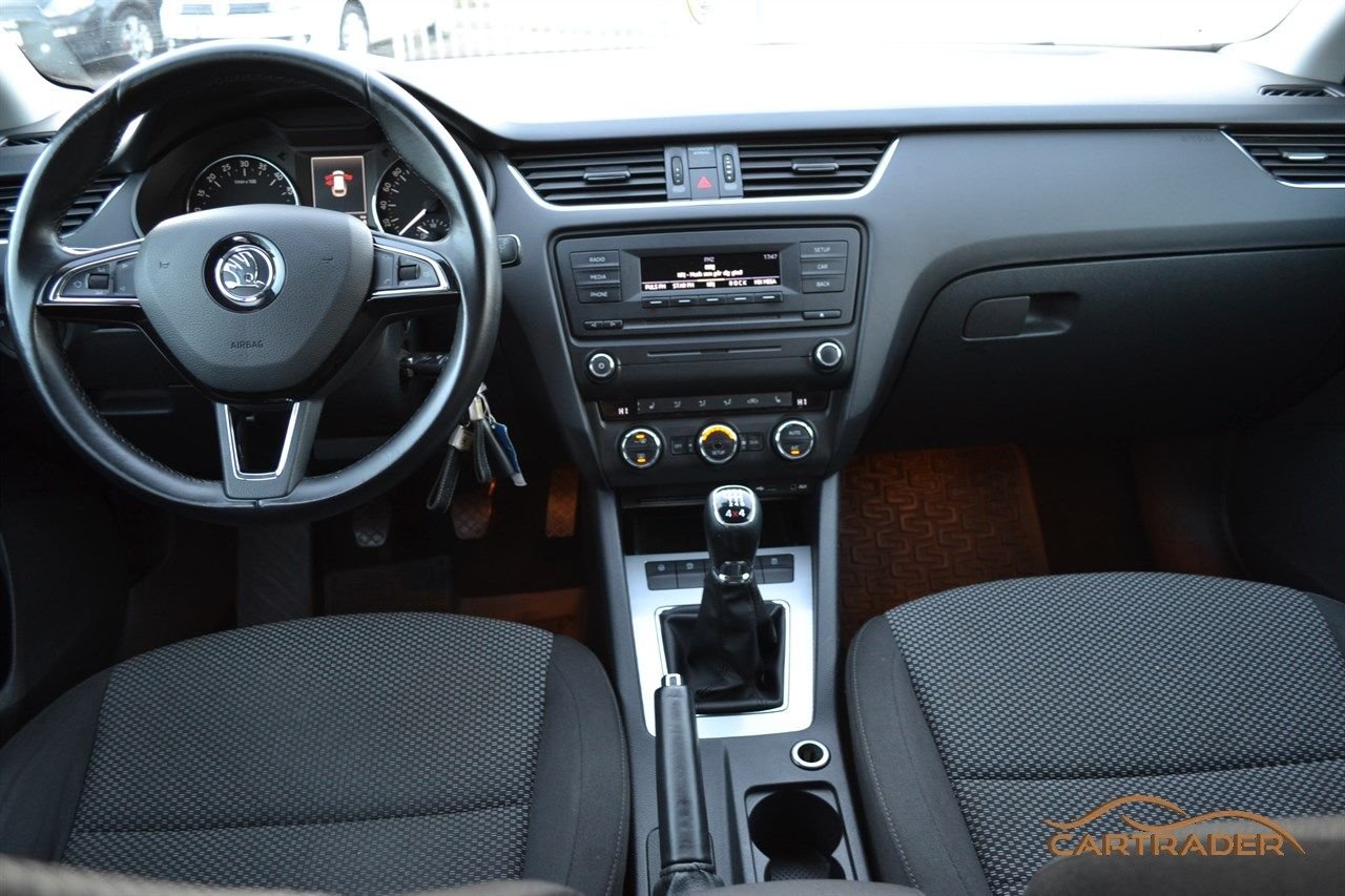 Škoda Octavia Kombi 1.6 TDI 4x4 Manuell, 105hk, 2014