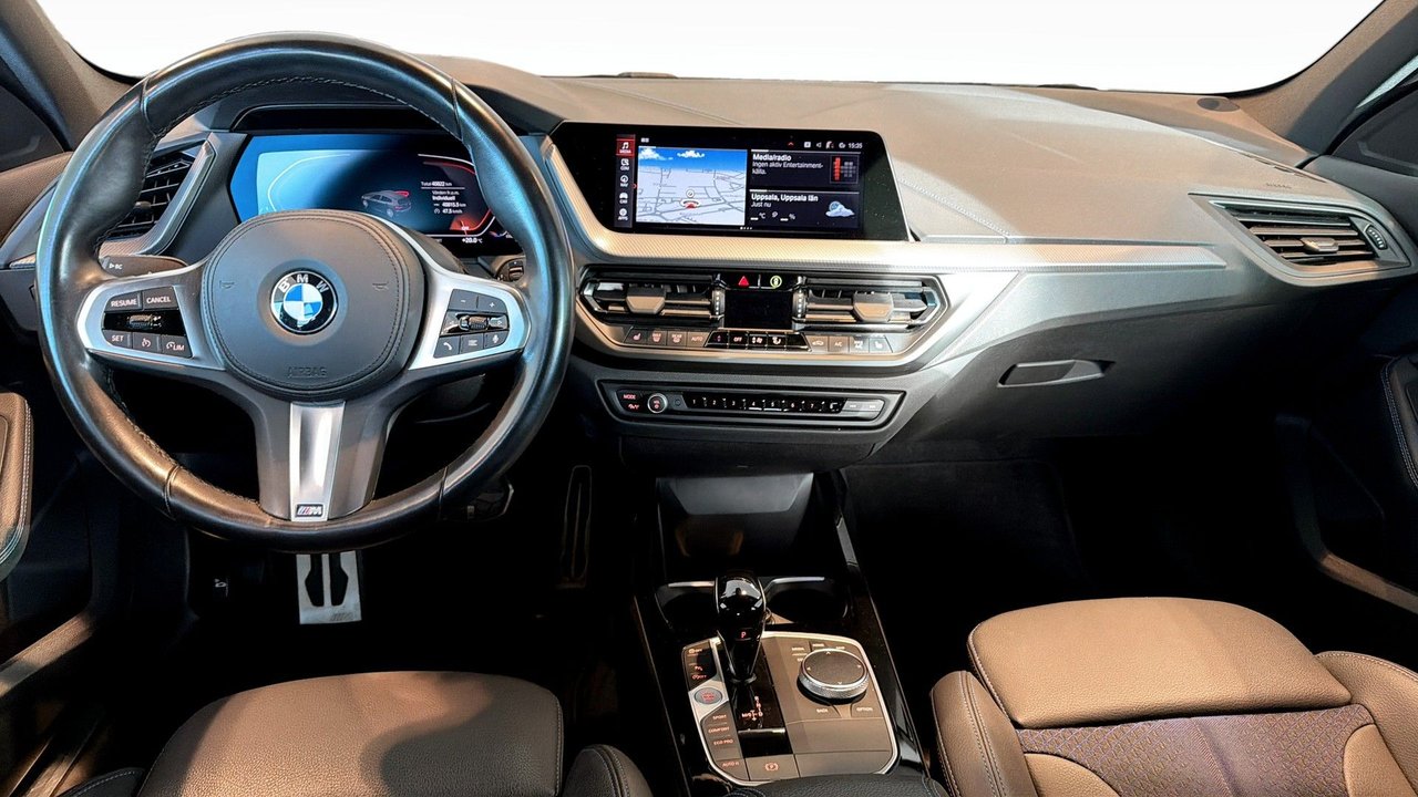 BMW 118i Steptronic, 136hk, 2023