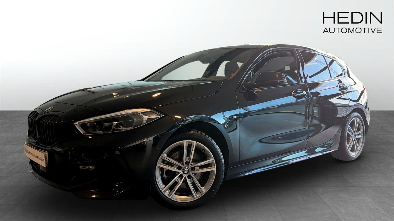 BMW 118i Steptronic, 136hk, 2023