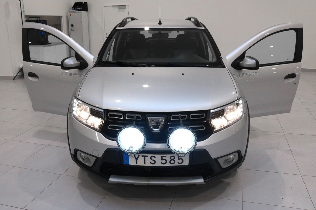 Dacia Logan MCV Stepway 0.9 TCe Manuell, 90hk, 2018