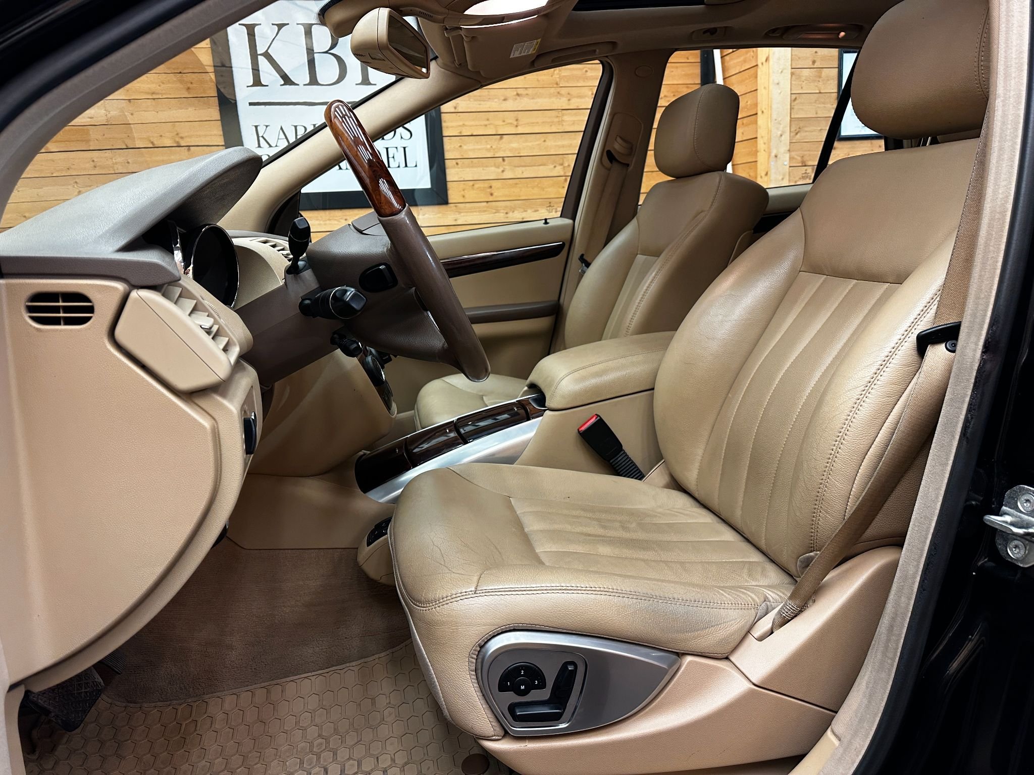 Mercedes-Benz R 500 4MATIC 7G-Tronic, 306hp, 2006