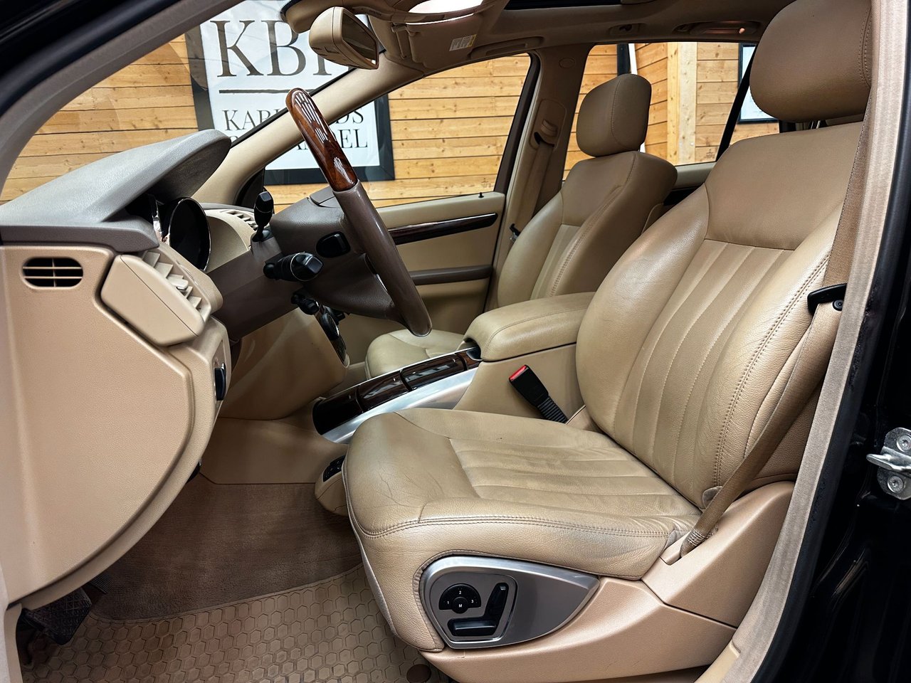 Mercedes-Benz R 500 4MATIC 7G-Tronic, 306hp, 2006