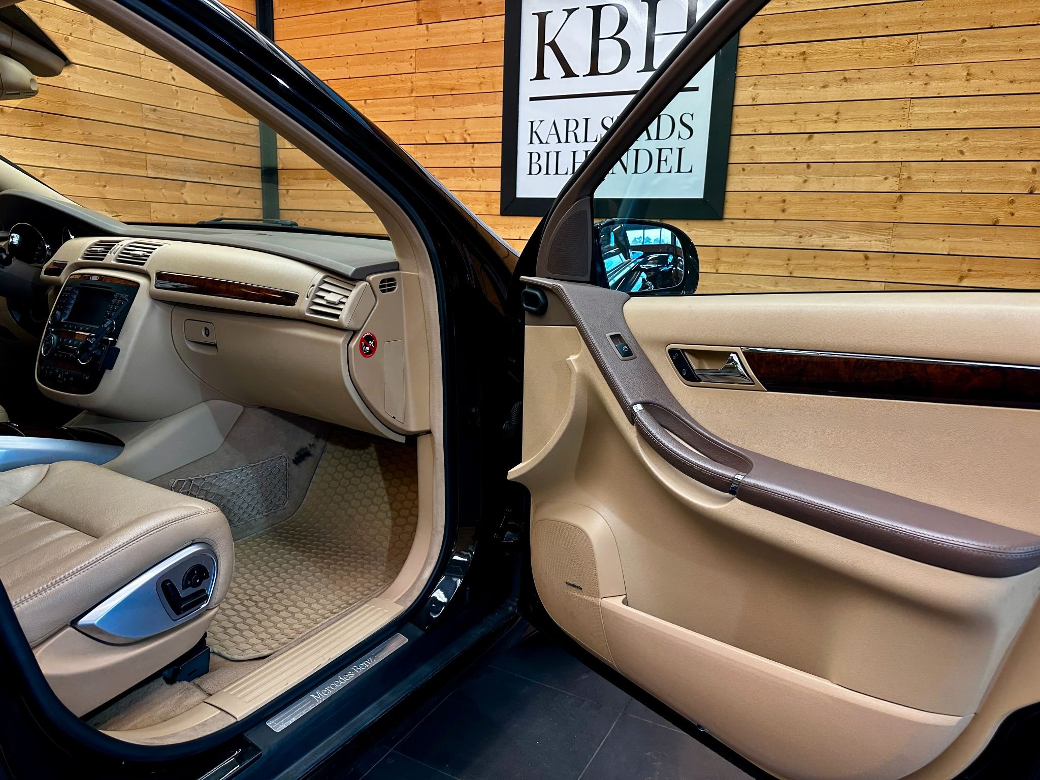 Mercedes-Benz R 500 4MATIC 7G-Tronic, 306hp, 2006