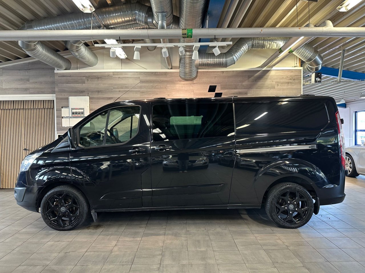 Ford Transit Custom 310 Crew Van 2.2 TDCi Manuell, 155hk, 2014