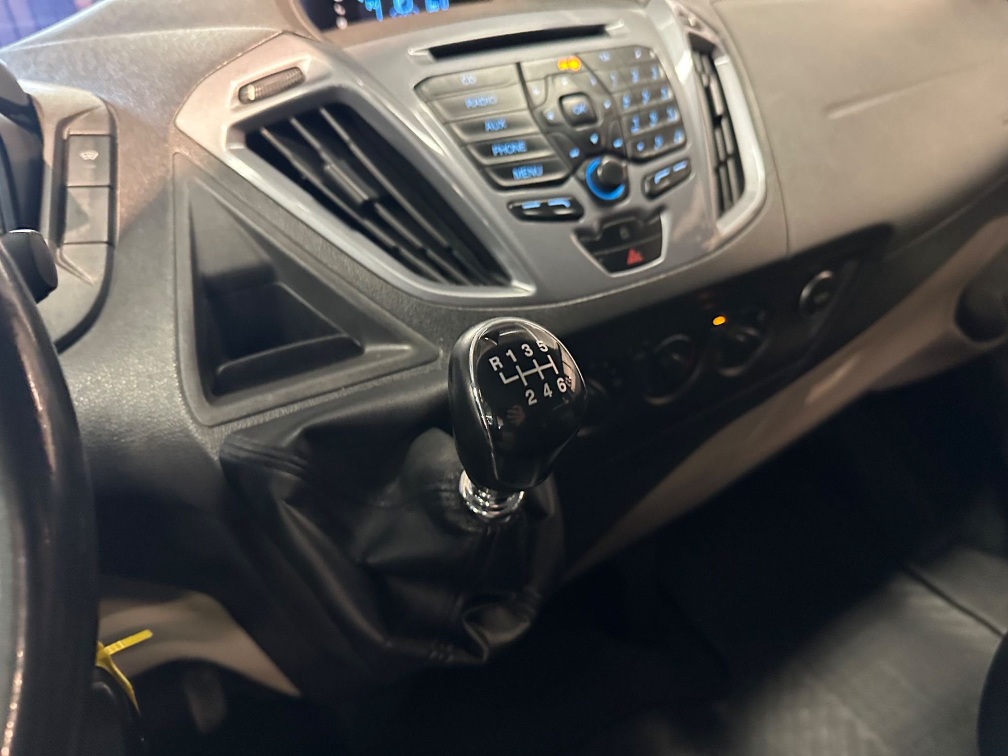 Ford Transit Custom 310 Crew Van 2.2 TDCi Manuell, 155hk, 2014