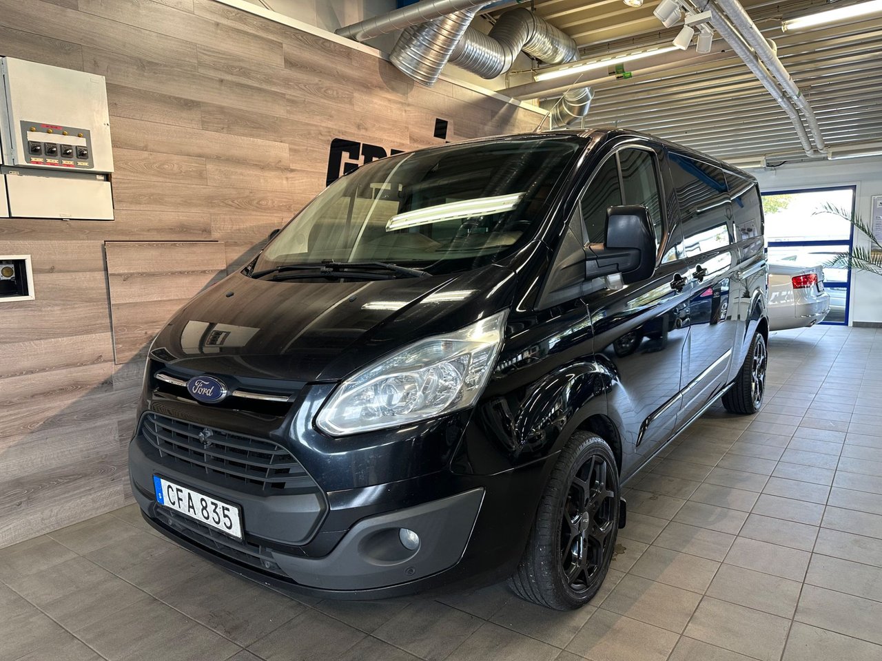 Ford Transit Custom 310 Crew Van 2.2 TDCi Manuell, 155hk, 2014