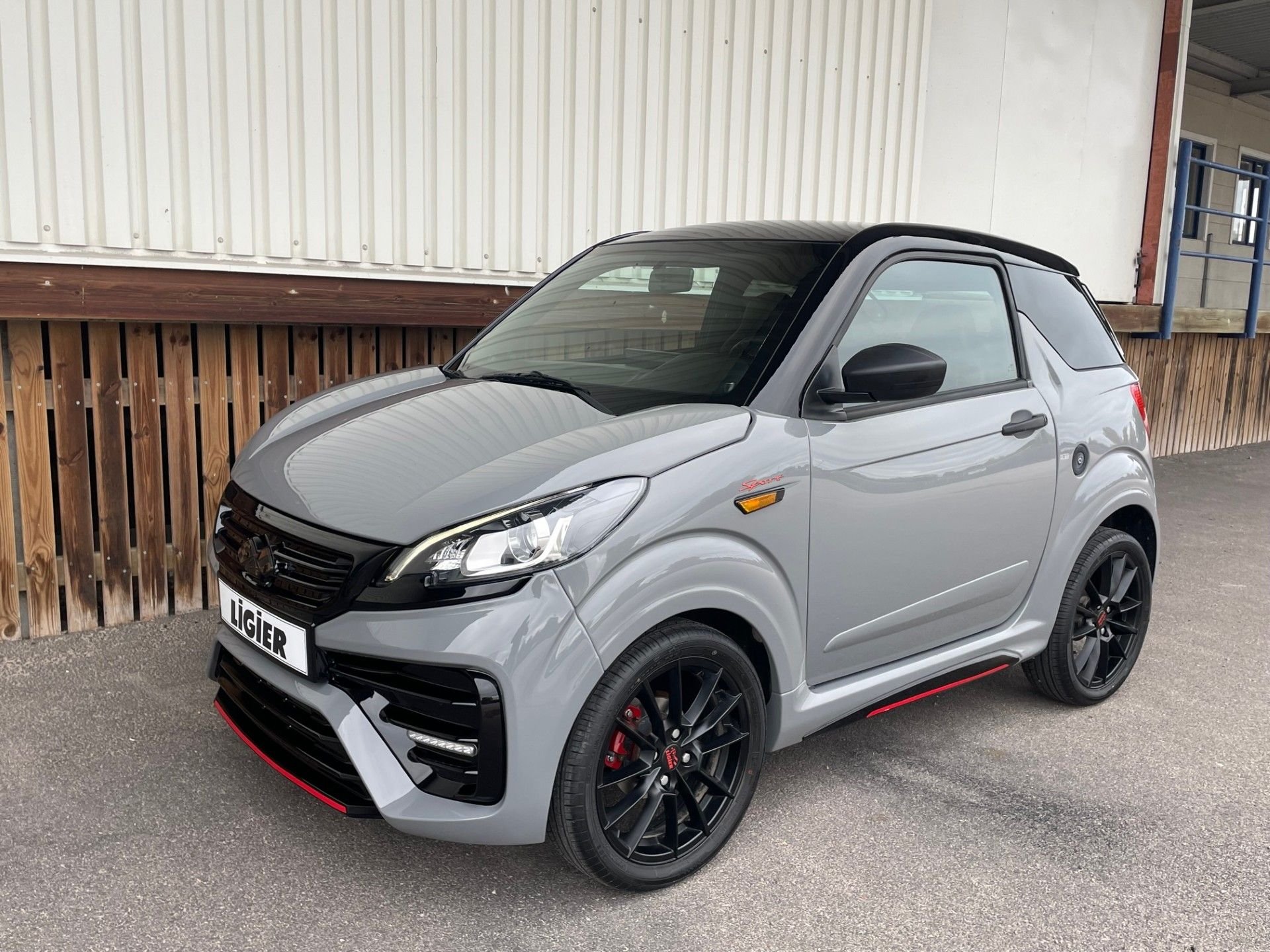 Ligier JS50 0.5 DCI CVT, 8hk, 2023