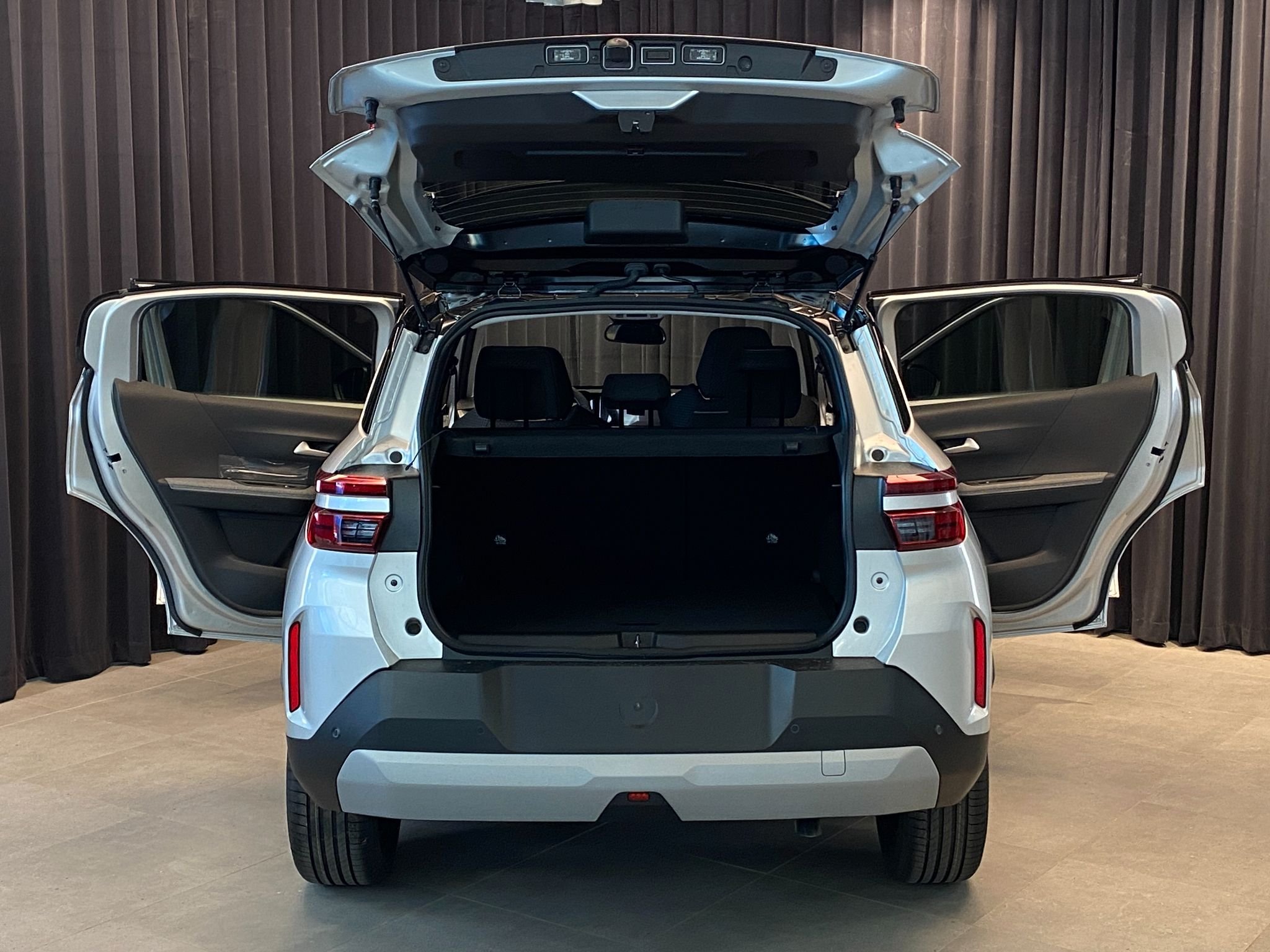 Opel Frontera Hybrid 136 eDCT, 136hk, 2025