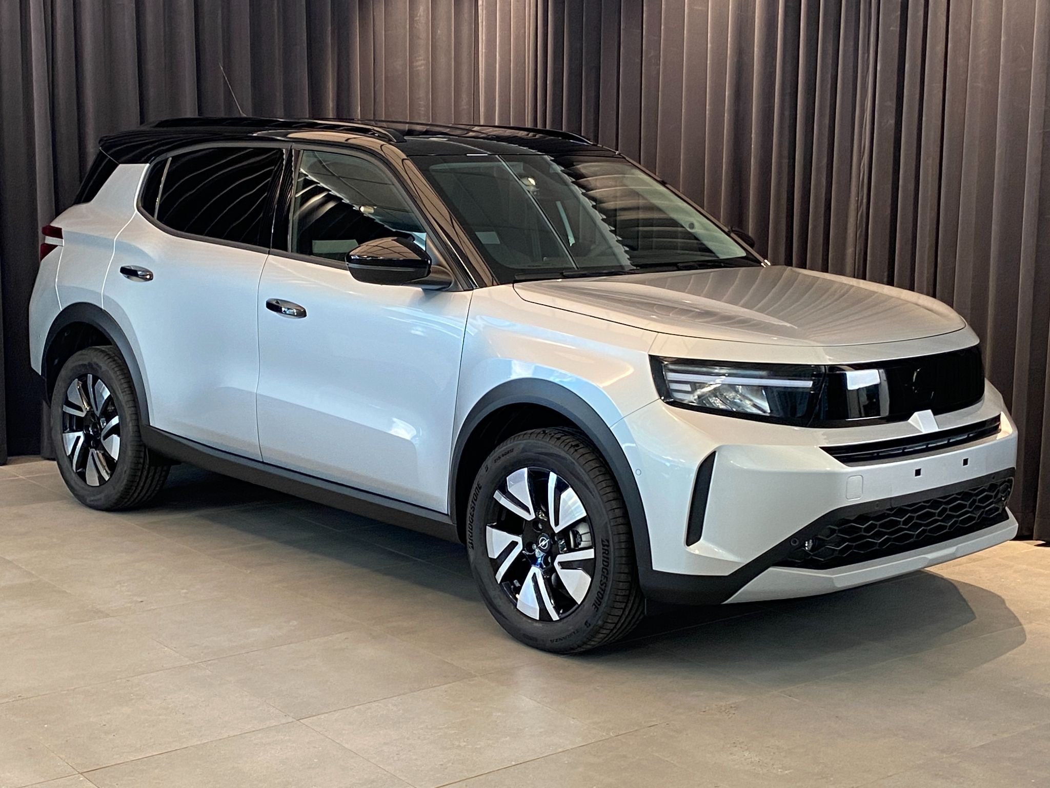 Opel Frontera Hybrid 136 eDCT, 136hk, 2025