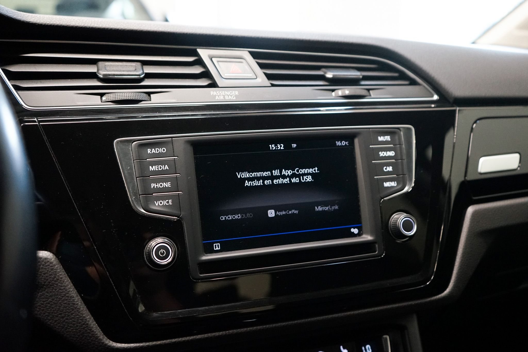 Volkswagen Touran 7-seater 1.4 TSI BMT DSG Sequential, 150hp, 2017