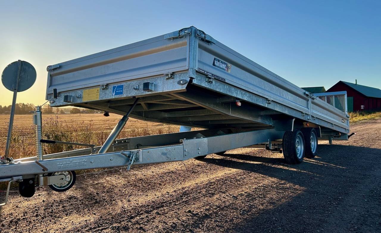 Exklusivt kåpsläp för biltran...