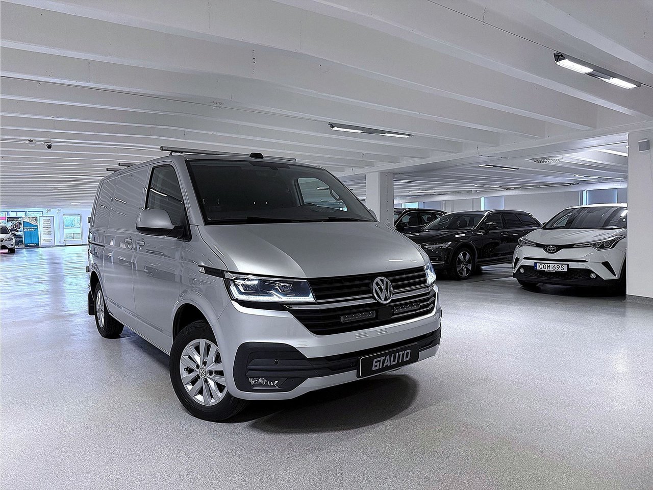 Volkswagen Transporter 150HK ...