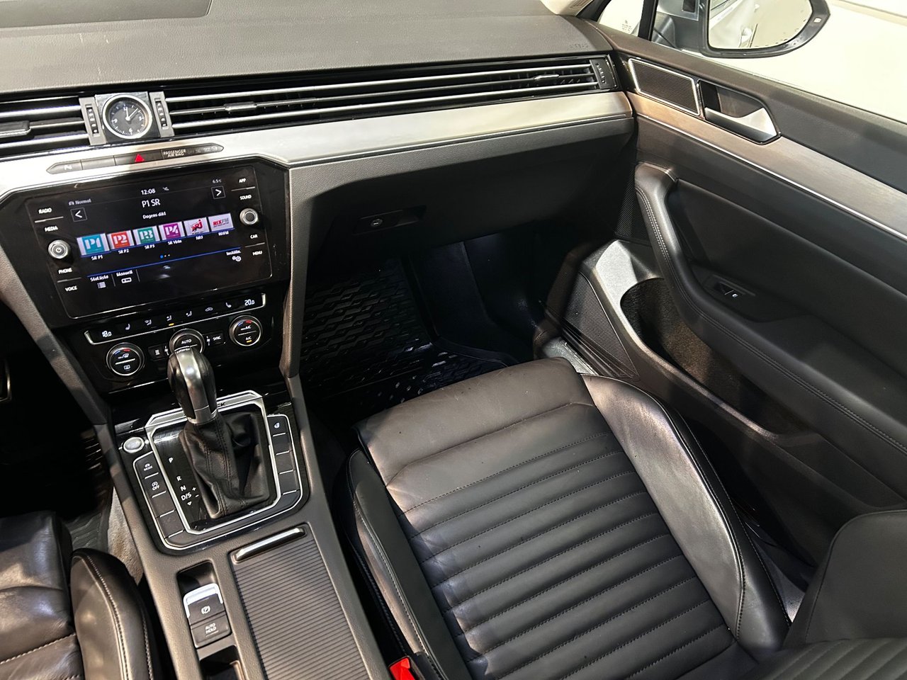 Volkswagen Passat Alltrack 2.0 TDI DPF SCR 4Motion DSG Sekventiell, 190hk, 2018