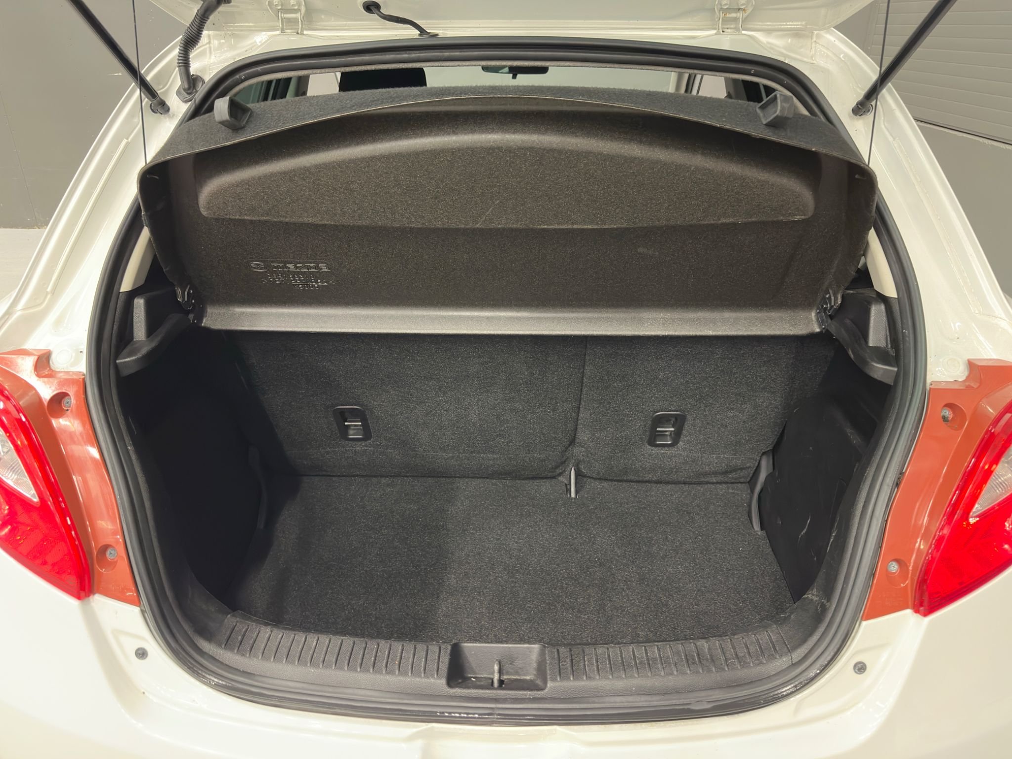 Mazda 2 5-dörrar 1.3 MZR Manuell, 84hk, 2014