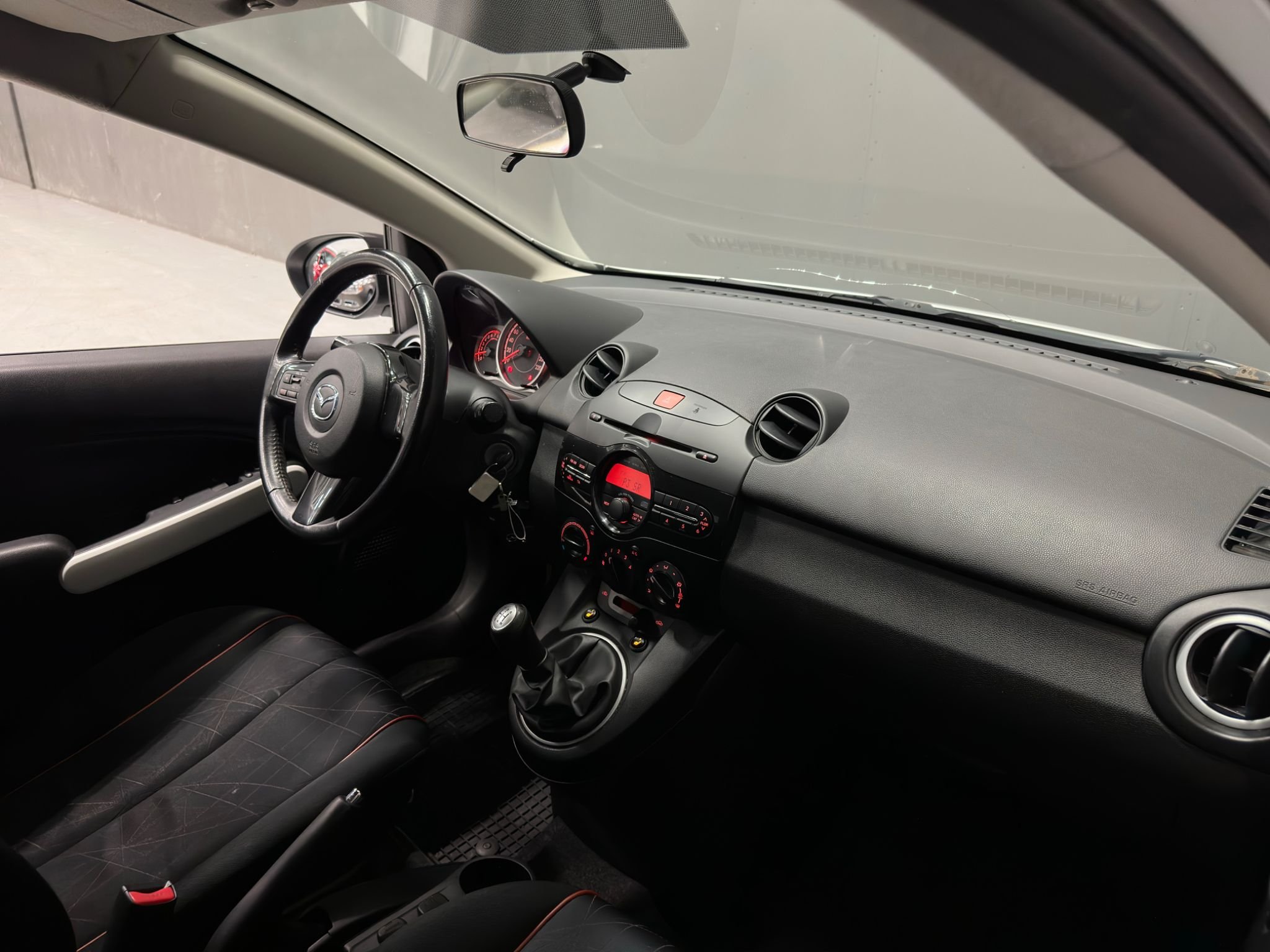 Mazda 2 5-dörrar 1.3 MZR Manuell, 84hk, 2014