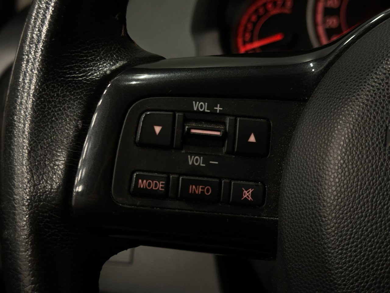 Mazda 2 5-dörrar 1.3 MZR Manuell, 84hk, 2014